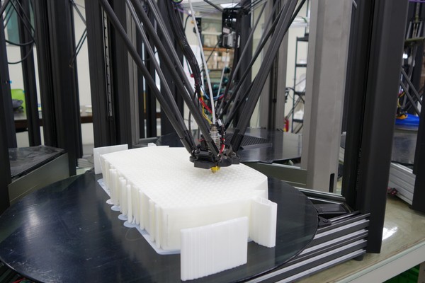 Fused-Deposition-Modeling-熔融沉積-3D-printer-3D列印機